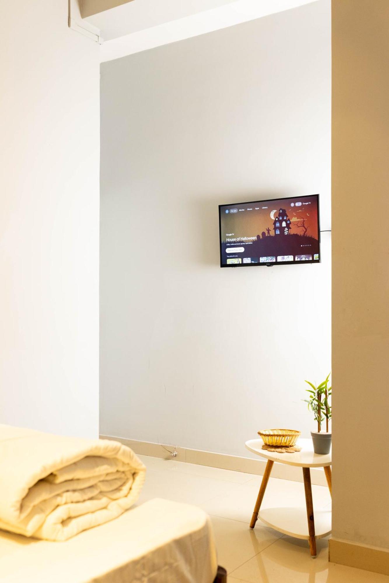 Kairos Inn Dimāpur エクステリア 写真